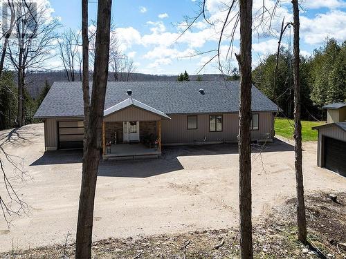 504252 Grey Road 12, West Grey, ON - Outdoor With Exterior