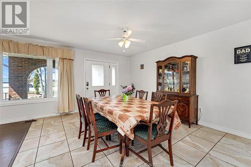 278 County Rd 27 East, Kingsville, ON - Indoor Photo Showing Dining Room