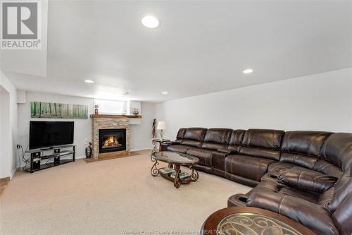 278 County Rd 27 East, Kingsville, ON - Indoor Photo Showing Living Room With Fireplace