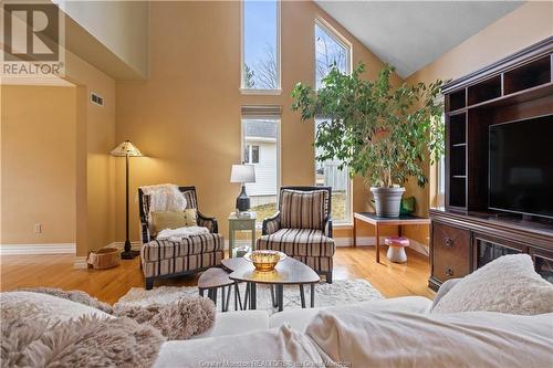 96 Teakwood Way, Moncton, NB - Indoor Photo Showing Living Room