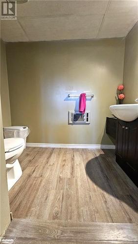 114 Robbs Rock Road, Burk'S Falls, ON - Indoor Photo Showing Bathroom