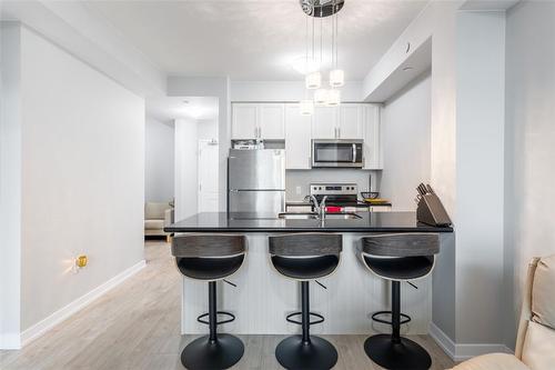 450 Dundas Street E|Unit #320, Waterdown, ON - Indoor Photo Showing Kitchen With Stainless Steel Kitchen