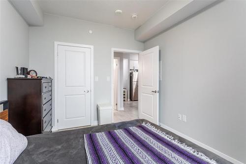 450 Dundas Street E|Unit #320, Waterdown, ON - Indoor Photo Showing Bedroom