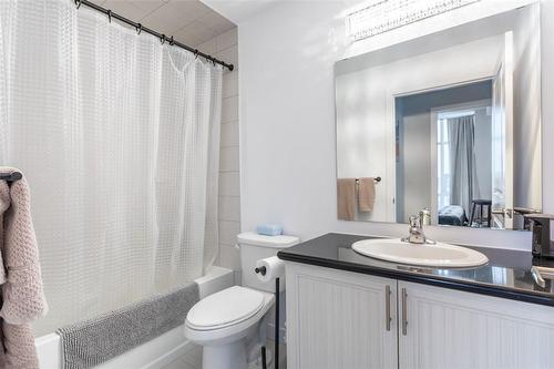 450 Dundas Street E|Unit #320, Waterdown, ON - Indoor Photo Showing Bathroom