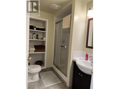 317 Vanderview Drive, Vanderhoof, BC - Indoor Photo Showing Bathroom