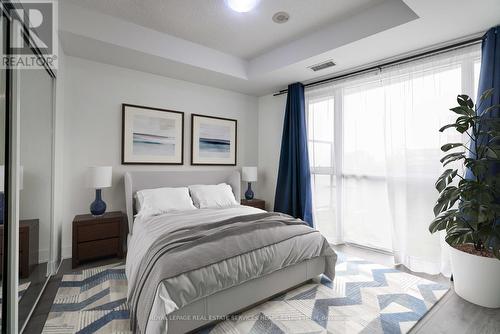 #210 -99 The Donway West Rd, Toronto, ON - Indoor Photo Showing Bedroom