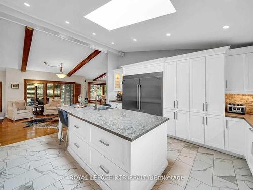 17397 Humberstation Rd, Caledon, ON - Indoor Photo Showing Kitchen