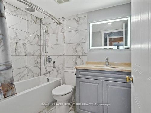608-1 Hickory Tree Rd, Toronto, ON - Indoor Photo Showing Bathroom