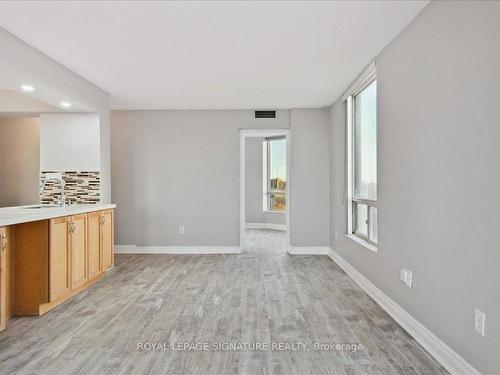 608-1 Hickory Tree Rd, Toronto, ON - Indoor Photo Showing Other Room
