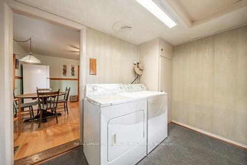 42 Beech St, Brampton, ON - Indoor Photo Showing Laundry Room