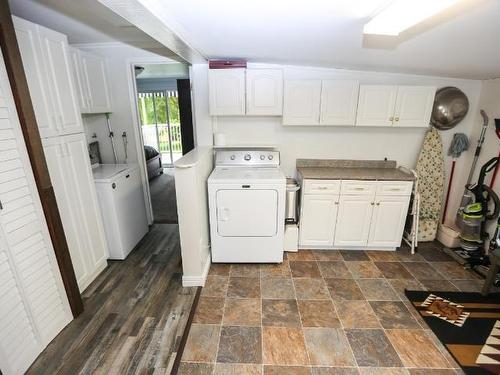 801 Leonie Creek Road, Barriere, BC - Indoor Photo Showing Laundry Room