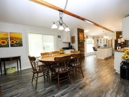 801 Leonie Creek Road, Barriere, BC - Indoor Photo Showing Dining Room
