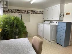 Laundry/hobby room - 