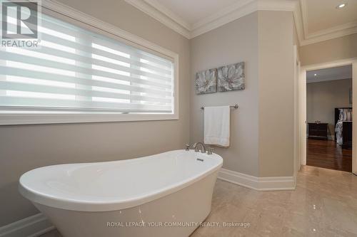 76 Elm Grove Ave, Richmond Hill, ON - Indoor Photo Showing Bathroom