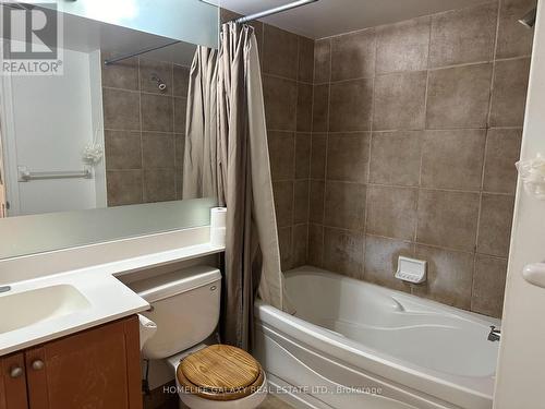 2604 - 310 Burnhamthorpe Road W, Mississauga, ON - Indoor Photo Showing Bathroom