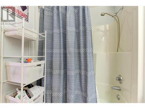 5340 Big White Road Unit# 335, Big White, BC - Indoor Photo Showing Bathroom