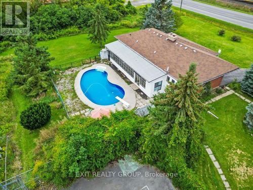775-777 Moira Street W, Belleville, ON - Outdoor With In Ground Pool