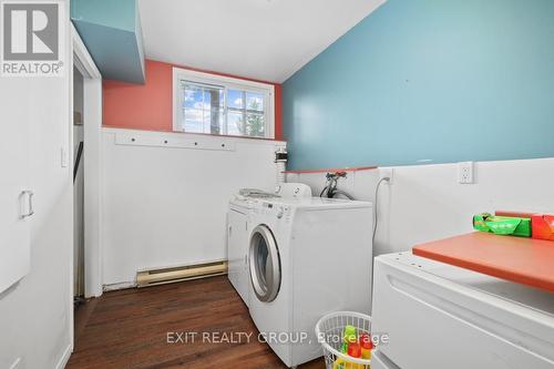 775-777 Moira Street W, Belleville, ON - Indoor Photo Showing Laundry Room