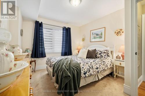 #102 -165 Division St, Cobourg, ON - Indoor Photo Showing Bedroom