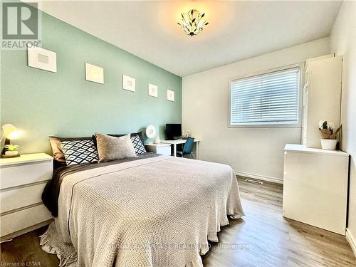 58 Sunrise Crescent, London, ON - Indoor Photo Showing Bedroom