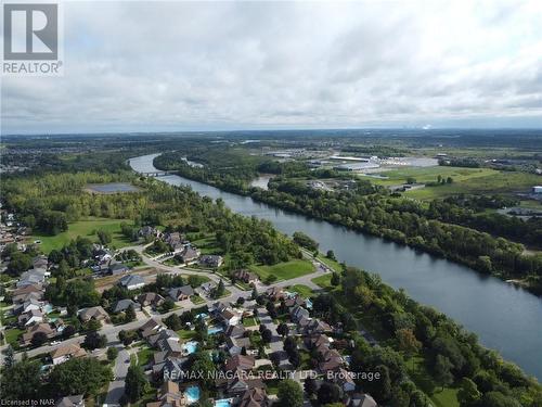 25-27 Gadsby Avenue, Welland, ON - Outdoor With Body Of Water With View
