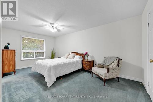 26 Spadara Drive, Hamilton, ON - Indoor Photo Showing Bedroom