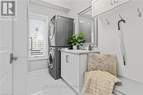 26 Olde School Court, St. Catharines, ON - Indoor Photo Showing Laundry Room