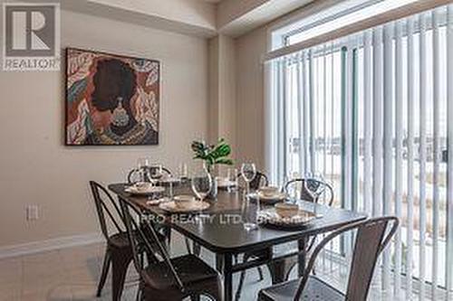 82 Hawick Crescent, Haldimand, ON - Indoor Photo Showing Dining Room