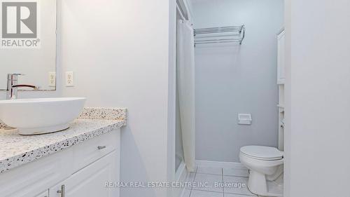 12 Bailey Ave E, Guelph, ON - Indoor Photo Showing Bathroom