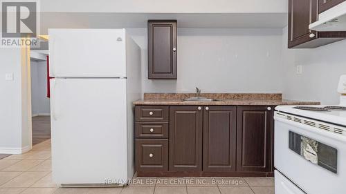 12 Bailey Ave E, Guelph, ON - Indoor Photo Showing Kitchen