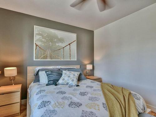 Chambre Ã  coucher principale - 513 20E Avenue, Deux-Montagnes, QC - Indoor Photo Showing Bedroom