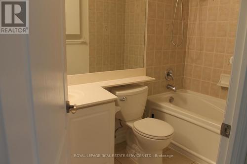 911 - 2119 Lakeshore Boulevard W, Toronto, ON - Indoor Photo Showing Bathroom