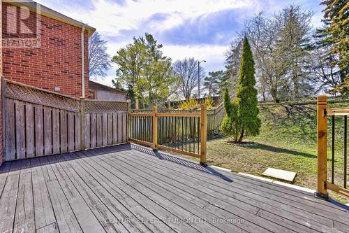 4488 Gullfoot Circ, Mississauga, ON - Outdoor With Exterior