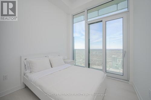 5908 - 3900 Confederation Parkway, Mississauga, ON - Indoor Photo Showing Bedroom