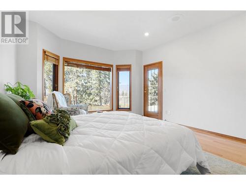 546 Vintage Terrace Road, Kelowna, BC - Indoor Photo Showing Bedroom
