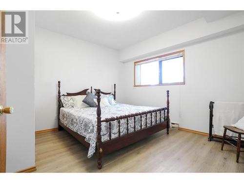546 Vintage Terrace Road, Kelowna, BC - Indoor Photo Showing Bedroom