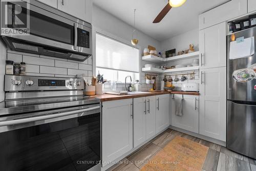 137 Catharine St, Belleville, ON - Indoor Photo Showing Kitchen