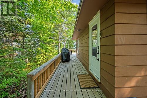 31 Skinkle Lane, South Algonquin, ON - Outdoor With Exterior