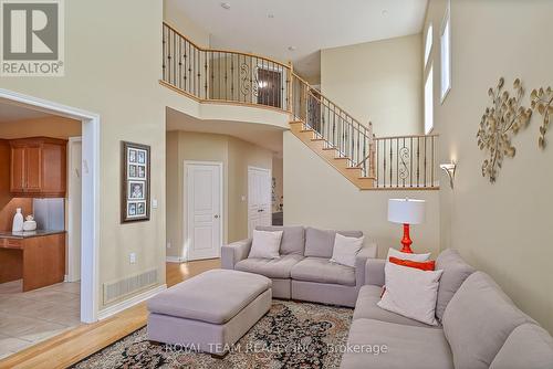 68 Canelli Heights Court, Vaughan, ON - Indoor Photo Showing Other Room