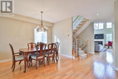 68 Canelli Heights Court, Vaughan, ON - Indoor Photo Showing Dining Room