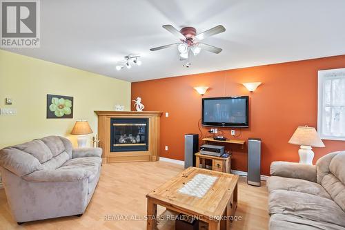 97 Mayfair Dr, Uxbridge, ON - Indoor Photo Showing Living Room With Fireplace