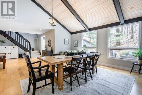 144 Huronwoods Dr, Oro-Medonte, ON - Indoor Photo Showing Dining Room