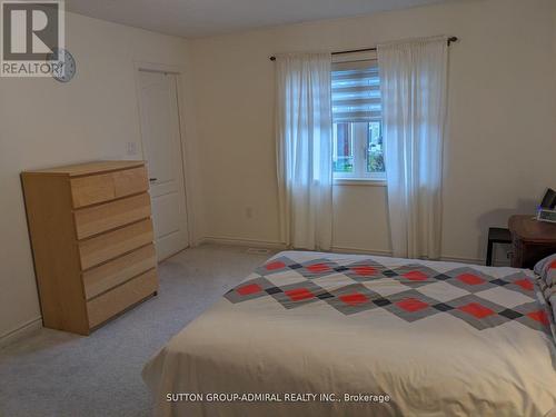 31 Sandhill Crane Drive, Wasaga Beach, ON - Indoor Photo Showing Bedroom