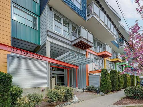 415-797 Tyee Rd, Victoria, BC - Outdoor With Balcony