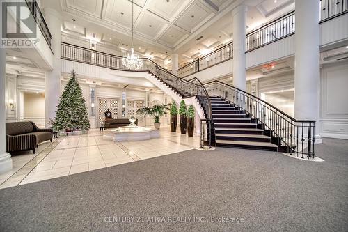 620 - 25 Greenview Avenue, Toronto, ON - Indoor Photo Showing Other Room