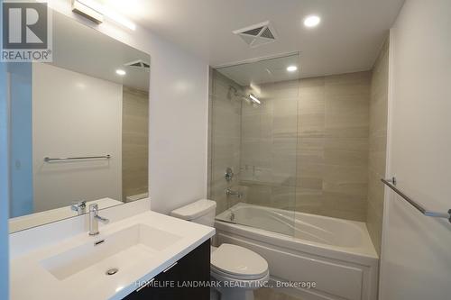 1512 - 219 Dundas Street E, Toronto, ON - Indoor Photo Showing Bathroom