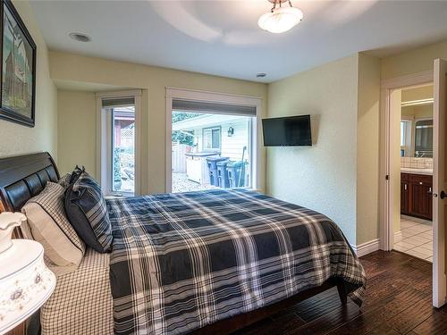 2225 Chelsea Pl, Nanoose Bay, BC - Indoor Photo Showing Bedroom
