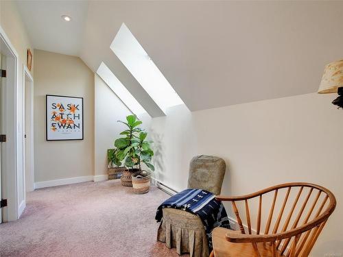 6466 Oldfield Rd, Central Saanich, BC - Indoor Photo Showing Other Room