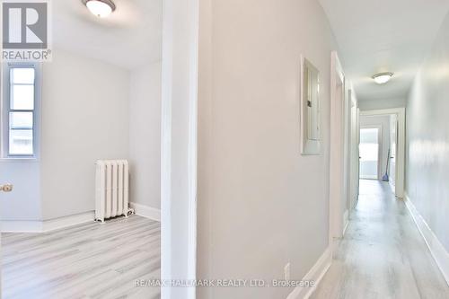 1563/65 Kingston Rd, Toronto, ON - Indoor Photo Showing Other Room