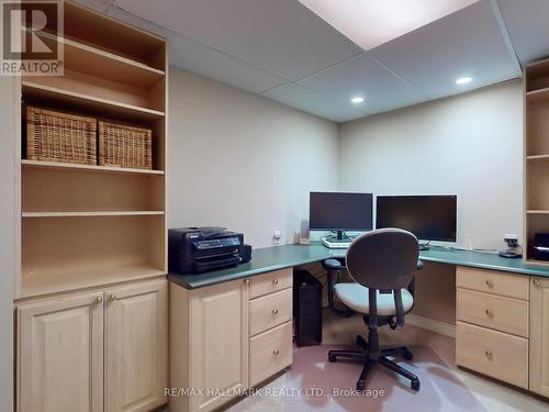 273 Mccaffrey Rd, Newmarket, ON - Indoor Photo Showing Office